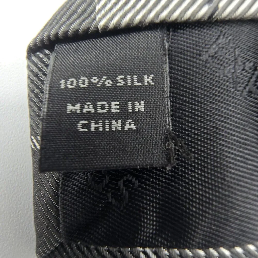 Express Design Studio Men's 100% Silk Necktie Tie Striped Black White EUC